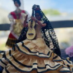 08.09.2022. Kielce. Muzeum Zabawek i Zabawy. Lalki w strojach narodowych i ludowych – wystawa czasowa. / Fot. Dorota Klusek - Radio Kielce