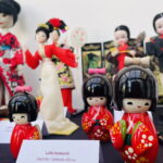 08.09.2022. Kielce. Muzeum Zabawek i Zabawy. Lalki w strojach narodowych i ludowych – wystawa czasowa. / Fot. Dorota Klusek - Radio Kielce