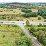 29.09.2022. Chęciny. Droga wojewódzka 762. Skręt w kierunku Jaskini Raj / Fot. Jarosław Kubalski - Radio Kielce