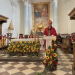 Arcybiskup Stanisław Gądecki sprawował mszę świętą odpustową na Świętym Krzyżu - Radio Kielce 11.09.2022. Święty Krzyż. Msza święta odpustowa. Na zdjęciu: arcybiskup Stanisław Gądecki / Fot. Anna Głąb - Radio Kielce