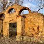 Nietulisko Duże. Ruiny walcowni żelaza / Fot. Robert Felczak – Radio Kielce