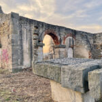 Nietulisko Duże. Ruiny walcowni żelaza / Fot. Robert Felczak – Radio Kielce