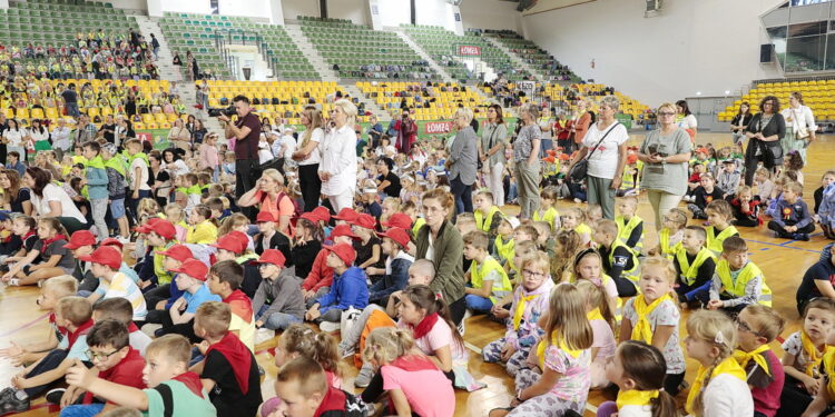 06.09.2022. Kielce. Inauguracja akcji „Kochane Pierwszaki” / Fot. Wiktor Taszłow - Radio Kielce