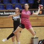 24.09.2022. Kielce. Mecz 2. kolejki grupy C I ligi piłkarek ręcznych Suzuki Korona Handball – SMS ZPRP I Płock / Fot. Wiktor Taszłow – Radio Kielce
