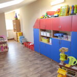 07.09.2022. Kostomłoty Drugie. Interwencja Radia Kielce. Spór o warunki nauki dzieci. Na zdjęciu sporna klasa. / Fot. Wiktor Taszłow - Radio Kielce