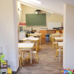 07.09.2022. Kostomłoty Drugie. Interwencja Radia Kielce. Spór o warunki nauki dzieci. Na zdjęciu sporna klasa. / Fot. Wiktor Taszłow - Radio Kielce