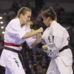 25.09.2022. Kielce. Finałowe walki VII Mistrzostw Świata Karate w Kategoriach Wagowych. Na zdjęciu: Brigita Gustaityte - Litwa, Monika Zielińska - Polska / Fot. Wiktor Taszłow - Radio Kielce