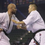 25.09.2022. Kielce. Finałowe walki VII Mistrzostw Świata Karate w Kategoriach Wagowych. Na zdjęciu: Hotaka Yoshizawa - Japonia, Mikheil Tsiklauri - Gruzja / Fot. Wiktor Taszłow - Radio Kielce