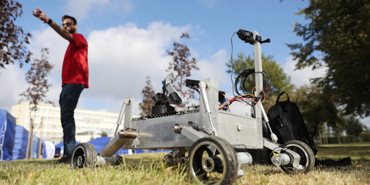 09.09.2022. Kielce, Politechnika Świętokrzyska. European Rover Challenge. / Fot. Wiktor Taszłow - Radio Kielce