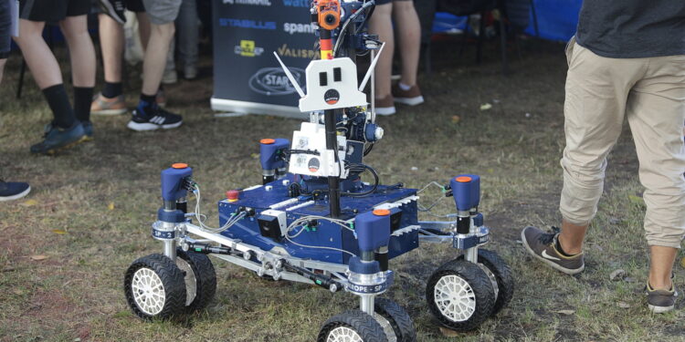 09.09.2022. Kielce, Politechnika Świętokrzyska. European Rover Challenge. / Fot. Wiktor Taszłow - Radio Kielce