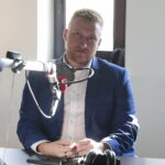 26.09.2022. Radio Kielce. Studio Polityczne. Na zdjęciu Dawid Albowicz - Platforma Obywatelska - Koalicja Obywatelska