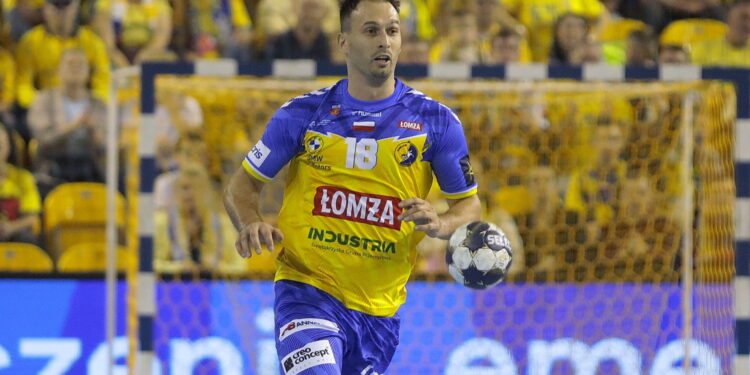 14.09.2022. Liga Mistrzów. Mecz Łomża Industria Kielce - HBC Nantes / Fot. Wiktor Taszłow – Radio Kielce