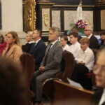 15.09.2022. Chmielnik. Uroczystości upamiętniające Marianne Stradowską i jej syna Wacława, którzy zginęli za pomoc Żydom. Na zdjęciu (w środku): Krzysztof Słoń - senator / Fot. Wiktor Taszłow – Radio Kielce