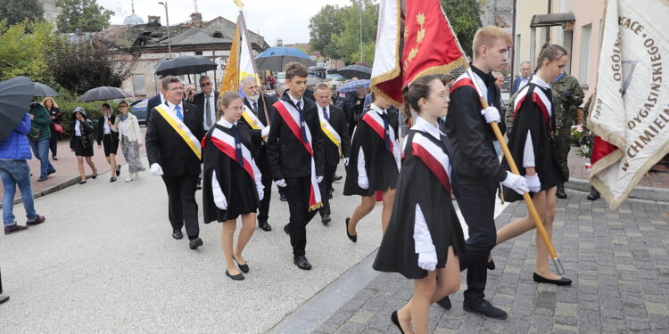 15.09.2022. Chmielnik. Uroczystości upamiętniające Marianne Stradowską i jej syna Wacława, którzy zginęli za pomoc Żydom / Fot. Wiktor Taszłow – Radio Kielce