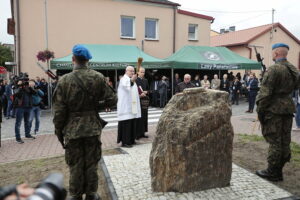 15.09.2022. Chmielnik. Uroczystości upamiętniające Marianne Stradowską i jej syna Wacława, którzy zginęli za pomoc Żydom / Fot. Wiktor Taszłow – Radio Kielce