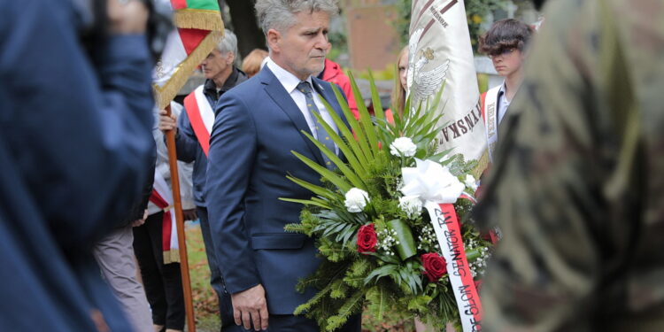 16.09.2022. Kielce. Obchody 83. rocznicy sowieckiej agresji na Polskę. Na zdjęciu: senator Krzysztof Słoń / Fot. Wiktor Taszłow - Radio Kielce