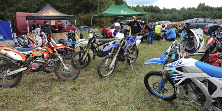 18.09.2022. Piekoszów. Mistrzostwa Europy Enduro / Fot. Wiktor Taszłow – Radio Kielce