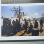 17.09.2022. Kielce, „Galeria u Strasza". Wystawa „Oblicza wojny" prezentująca zdjęcia, których autorką jest Adriana Dovha. / Fot. Wiktor Taszłow - Radio Kielce