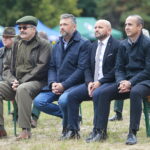 18.09.2022. Kielce. Festyn “Dary Świętokrzyskich Lasów”. Na zdjęciu(od lewej): Andrzej Matusiak - Lasy Państwowe, Tomasz Jamka - członek zarządu województwa świętokrzyskiego, poseł Mariusz Gosek - Solidarna Polska, Piotr Kisiel - radny Rady Miasta Kielce / Fot. Wiktor Taszłow - Radio Kielce
