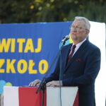 01.09.2022. Kielce. Inauguracja nowego roku szkolnego w Szkole Podstawowej nr 13. Na zdjęciu: Stanisław Janusiński - dyrektor SP 13 w Kielcach / Fot. Wiktor Taszłow - Radio Kielce