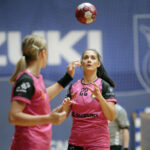 18.09.2022. Kielce. Mecz I ligi piłkarek ręcznych Suzuki Korona – Marcovia / Fot. Wiktor Taszłow – Radio Kielce