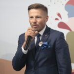 02.09.2022. Kielce. Otwarcie II Herling-Grudziński Festiwal i nadanie imienia Jerzego Pilcha Miejskiej Bibliotece Publicznej. Na zdjęciu: Marcin Chłodnicki – zastępca prezydenta Kielc