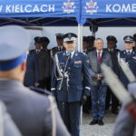 23.09.2022. Kielce. Uroczystość odsłonięcia tablicy upamiętniającej policjantów. Na zdjęciu: nadinsp. Jarosław Kaleta - Komendant Wojewódzki Policji w Kielcach / Fot. Wiktor Taszłow - Radio Kielce