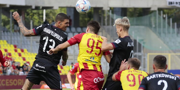 04.09.2022. Kielce. Mecz Korona Kielce - Pogoń Szczecin / fot. Wiktor Taszłow - Radio Kielce