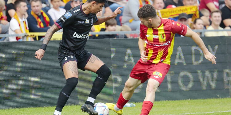 04.09.2022. Kielce. Mecz Korona Kielce - Pogoń Szczecin / fot. Wiktor Taszłow - Radio Kielce