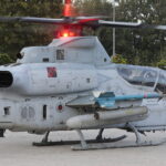 Kielce. Bell AH-1Z Viper i Bell UH-1Y Venom na terenie Targów Kielce / Fot. Wiktor Taszłow - Radio Kielce