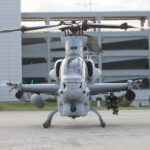 Kielce. Bell AH-1Z Viper i Bell UH-1Y Venom na terenie Targów Kielce / Fot. Wiktor Taszłow - Radio Kielce