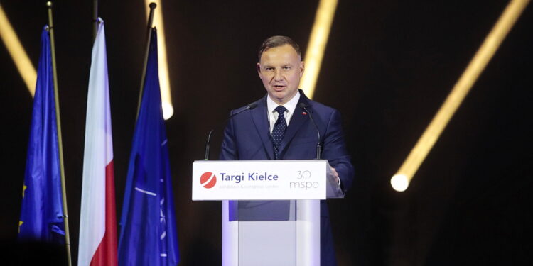 05.09.2022. Kielce. 30. Międzynarodowy Salon Przemysłu Obronnego. Na zdjęciu: Andrzej Duda - prezydent RP / Fot. Wiktor Taszłow - Radio Kielce