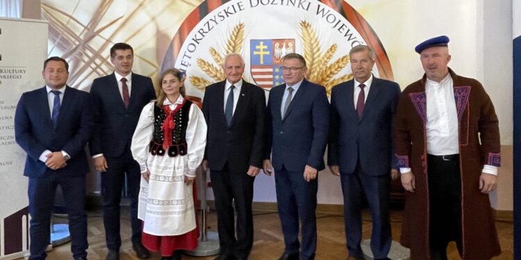 Świętokrzyscy rolnicy podziękują za plony - Radio Kielce