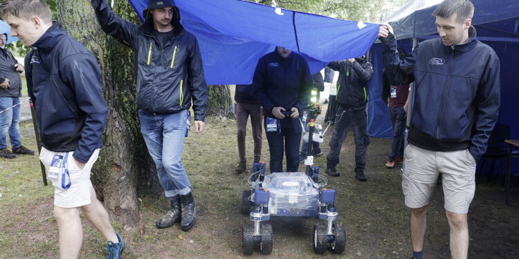 10.09.2022 Kielce. European Rover Challenge 2022. Zawody łazików marsjańskich / Fot. Jarosław Kubalski - Radio Kielce