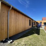 Szkoła w Ujeździe na nowy rok stała się większa - Radio Kielce 01.09.2022. Ujazd. Rozpoczęcie nowego roku szkolnego oraz otwarcie nowego pawilonu szkoły i boiska / fot. Emilia Sitarska - Radio Kielce