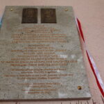 10.09.2022. Busko-Zdrój. Odsłonięcie tablicy pamięci Mariana Dworczyka i jego żony. / Fot. Marta Gajda-Kruk - Radio Kielce