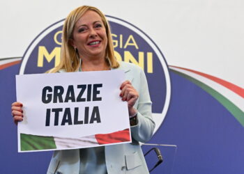 Na zdjęciu Giorgia Meloni - przewodnicząca partii Bracia Włosi. / Fot. ETTORE FERRARI - PAP/EPA.