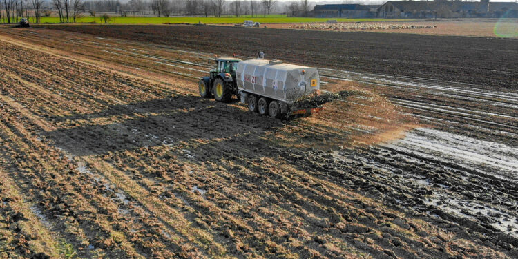 Dopłaty do praktyk chroniących środowisko - Radio Kielce