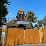 Kielce. Białogon. Drewniany kościół p.w. Przemienienia Pańskiego / Fot. Wiktor Taszłow - Radio Kielce