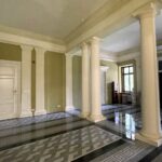 07.09.2022. Ostrowiec Świętokrzyski. Wnętrza odnowionego Pałacu Wielopolskich / Fot. Emilia Sitarska - Radio Kielce