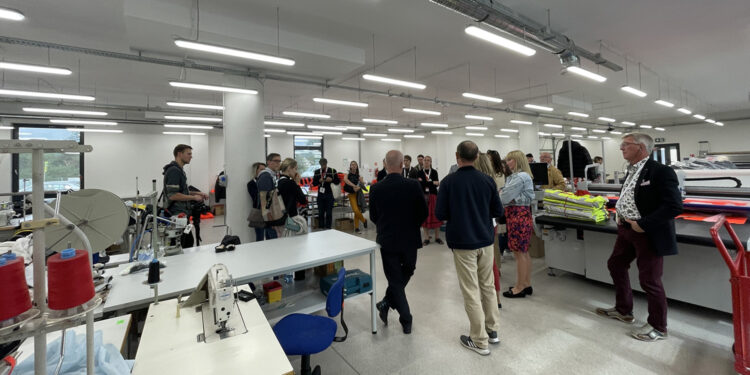 Wizyta studyjna Europejskiego Parlamentu Wiejskiego w gminie Baćkowice - Radio Kielce Wizyta studyjna Europejskiego Parlamentu Wiejskiego w gminie Baćkowice - Radio Kielce