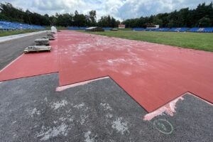 Kielce. Modernizacja stadionu lekkoatletycznego / Fot. Wiktor Taszłow – Radio Kielce