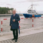 17.09.2022. Skowronki. Otwarcie kanału żeglugowego przez Mierzeję Wiślaną. Na zdjęciu senator marszałek Andrzej Bętkowski. / Fot. Urząd Marszałkowski Województwa Świętokrzyskiego