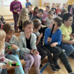 25.10.2022. Bałtów. Kampania edukacyjna dotycząca odblasków / Fot. Emilia Sitarska - Radio Kielce