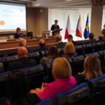 21.10.2022. Kielce. Starosta kielecki nagrodził nauczycieli i pracowników powiatowych placówek oświatowych / Fot. Bartosz Bogucki - Radio Kielce