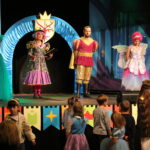 09.10.2022. Pacanów. Europejskie Centrum Bajki. 13. Zjazd Postaci Bajkowych / Fot. Marta Gajda-Kruk - Radio Kielce