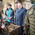 22.10.2022. Sandomierz. Wizyta pracodawców u terytorialsów. / Fot. ŚBOT