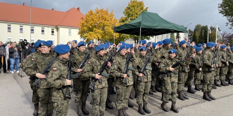 02.10.2022. Kielce. Bukówka. CPdMZ. Przysięga elewów / Fot. Michał Kita - Radio Kielce