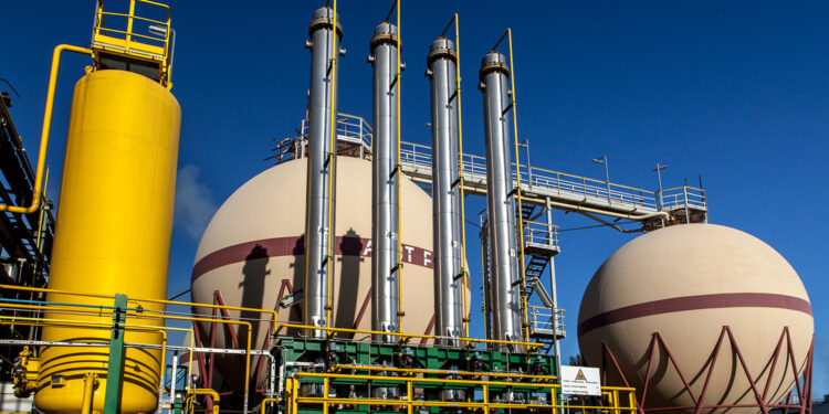 Anwil prowadzi analizy, od których uzależnia decyzję o obniżce cen nawozów - Radio Kielce