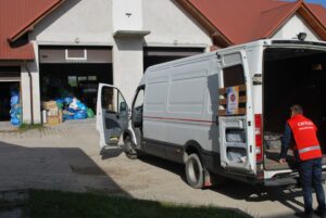 17.10.2022. Sandomierz. Akcja charytatywna „Pomóż Ukrainie przetrwać zimę” / źródło: Caritas Diecezji Sandomierskiej